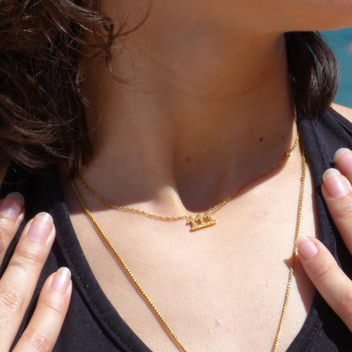 111 chain necklace in stainless steel.